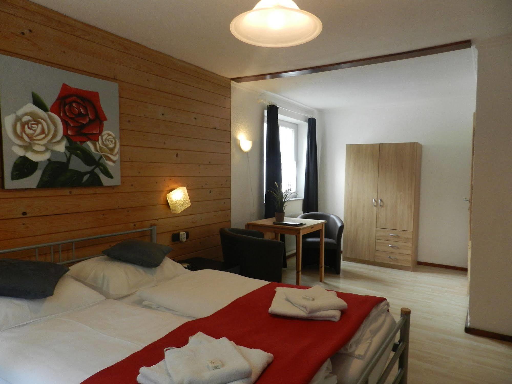 Pension Und Appartements Hartkaiser Ellmau Exteriör bild