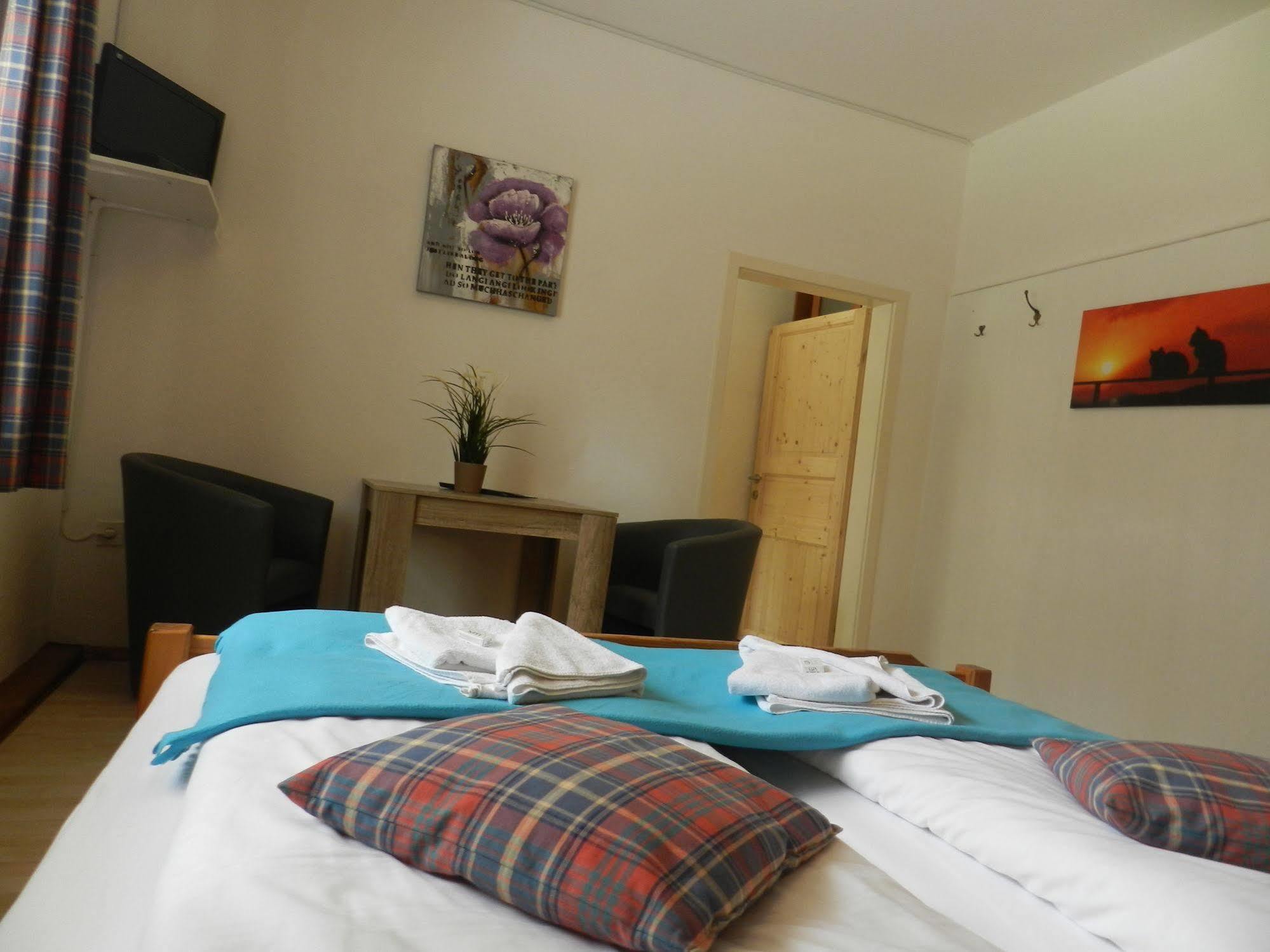 Pension Und Appartements Hartkaiser Ellmau Exteriör bild