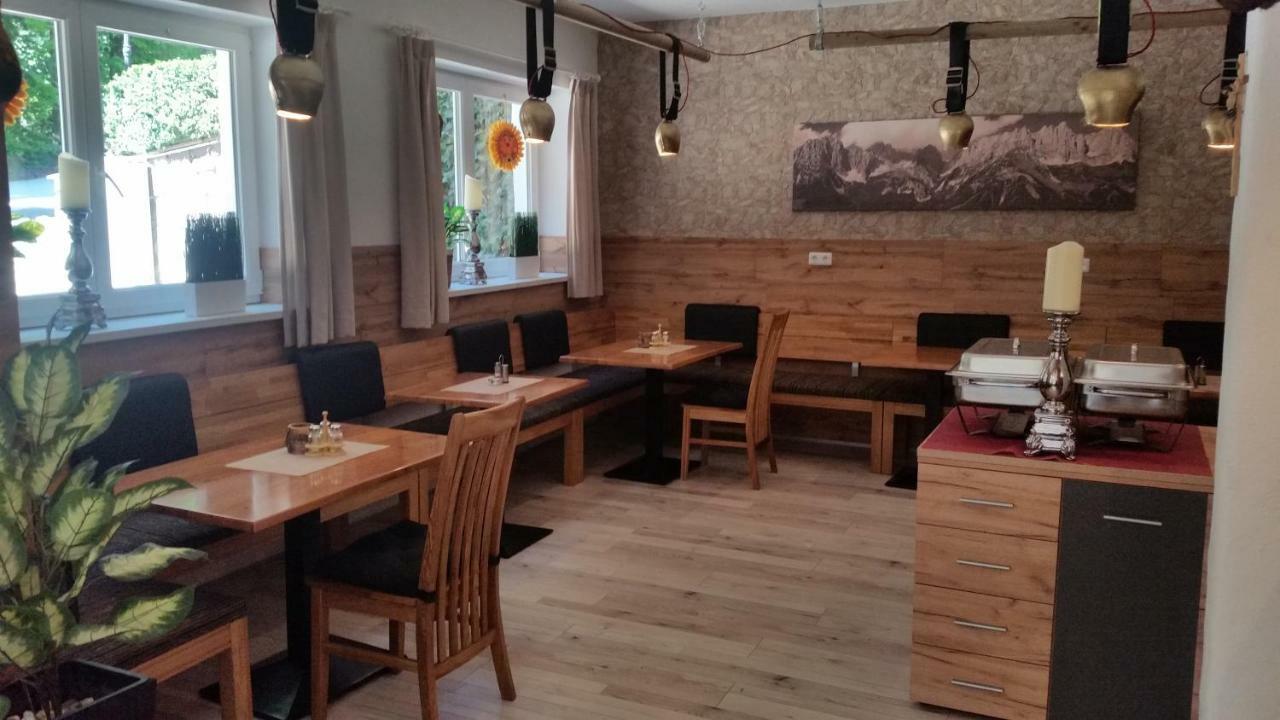Pension Und Appartements Hartkaiser Ellmau Exteriör bild
